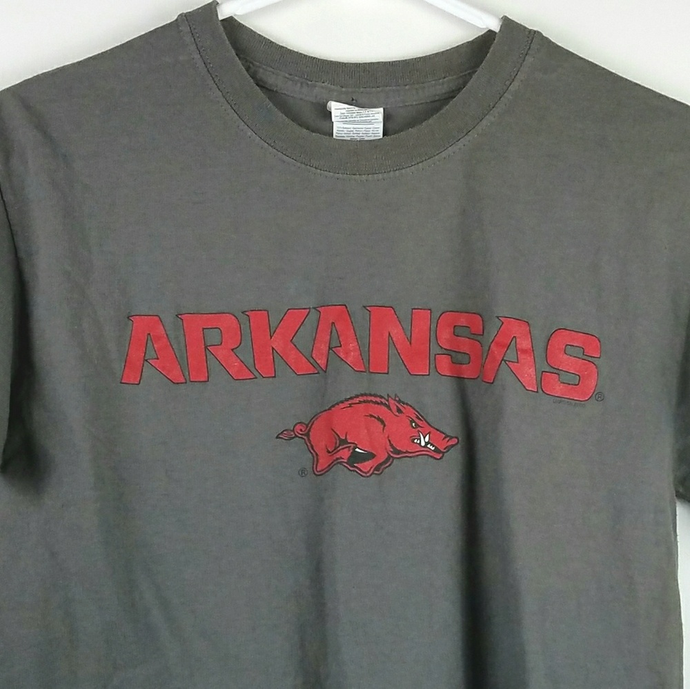 Arkansas Razorbacks Tshirt Size Small - Picture 2 of 5